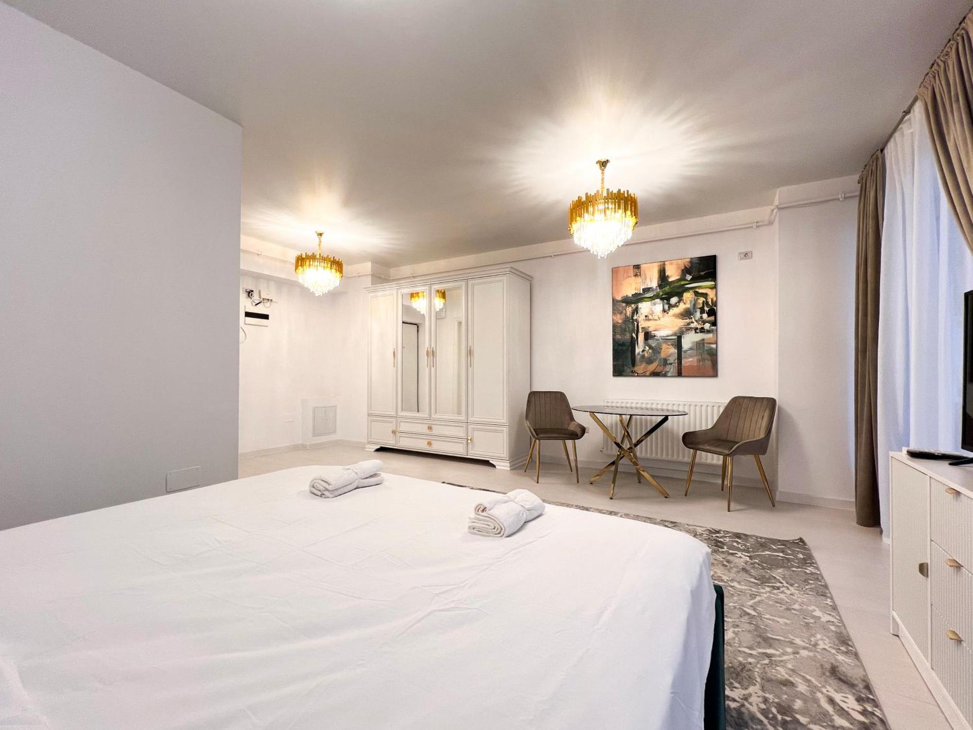 Happy Studio By Rh Living Bucureşti Exterior foto