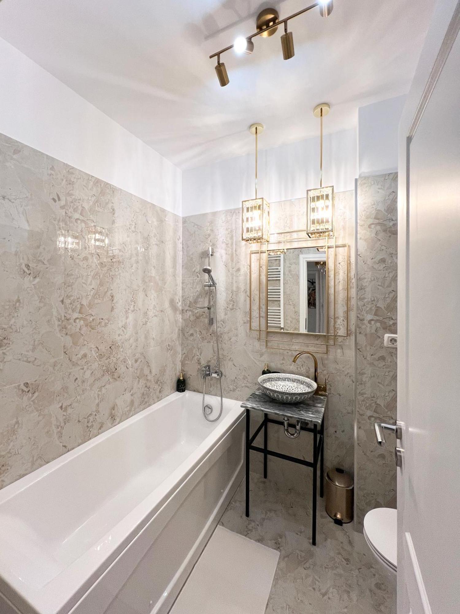 Happy Studio By Rh Living Bucureşti Exterior foto