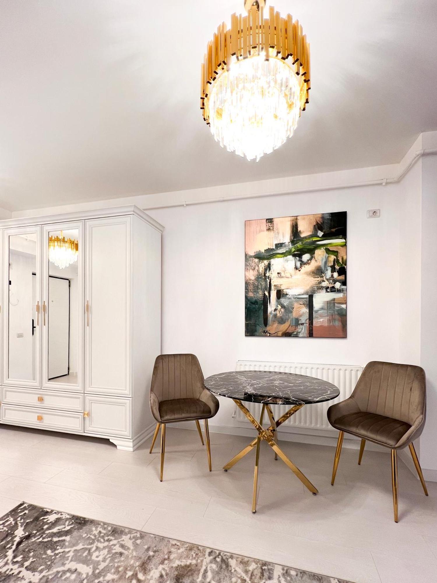 Happy Studio By Rh Living Bucureşti Exterior foto